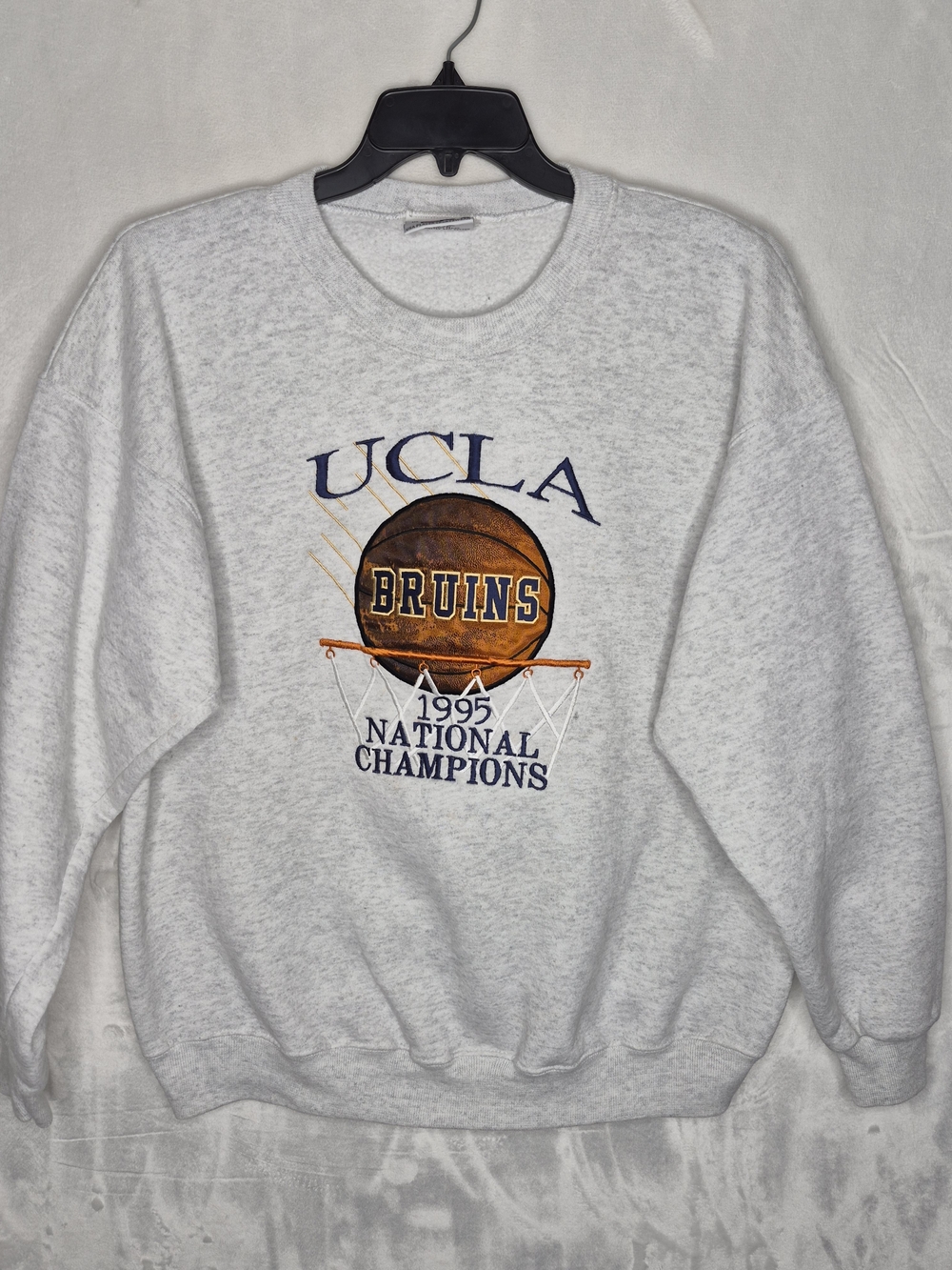 Vintage 1995 UCLA Bruins National Champions Sweatshirt USA Players Grey Mens XL